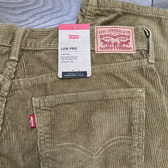Levi's Low Pro Mid Rise Relaxed‎ Straight Corduroy Jeans Size 31 - Picture 7 of 13